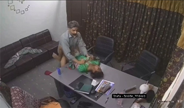 College Principal Fucking College Girl on Table – mydesi2