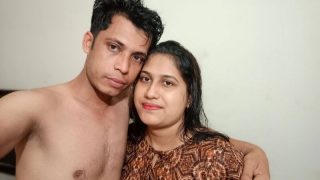 Cheater Bhabhi Fucking With Lover Viral Nude Video