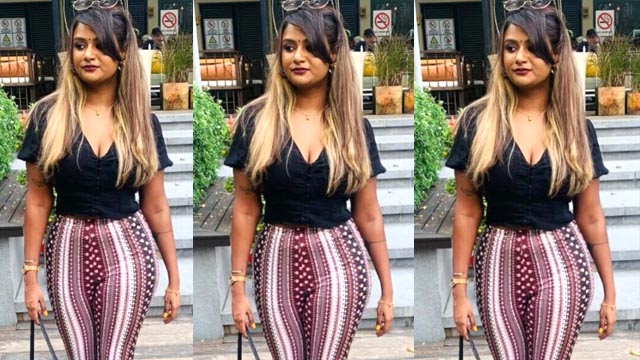 Horny Malaysian Tamil Girl Blowjob – Enjoying Mini Vibrator Viral Clips