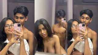 Indian Chasmish GF Fingaring Giving Blowjob Fucking Hard Mms