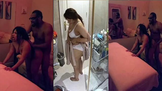 Beautiful Therapist Massage Parlour Fucks With Customer